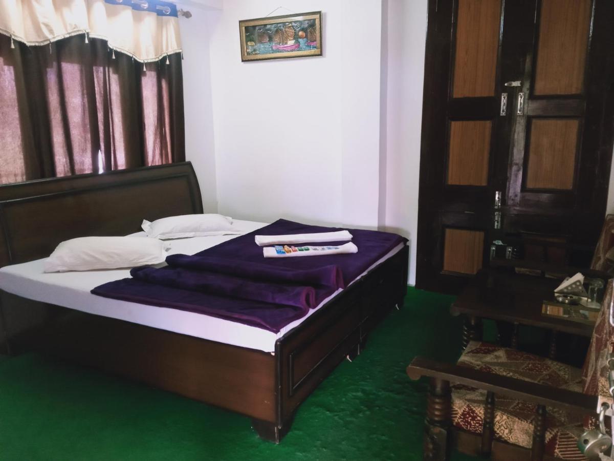 Debbhumi Regency Hotell Sāngla Exteriör bild
