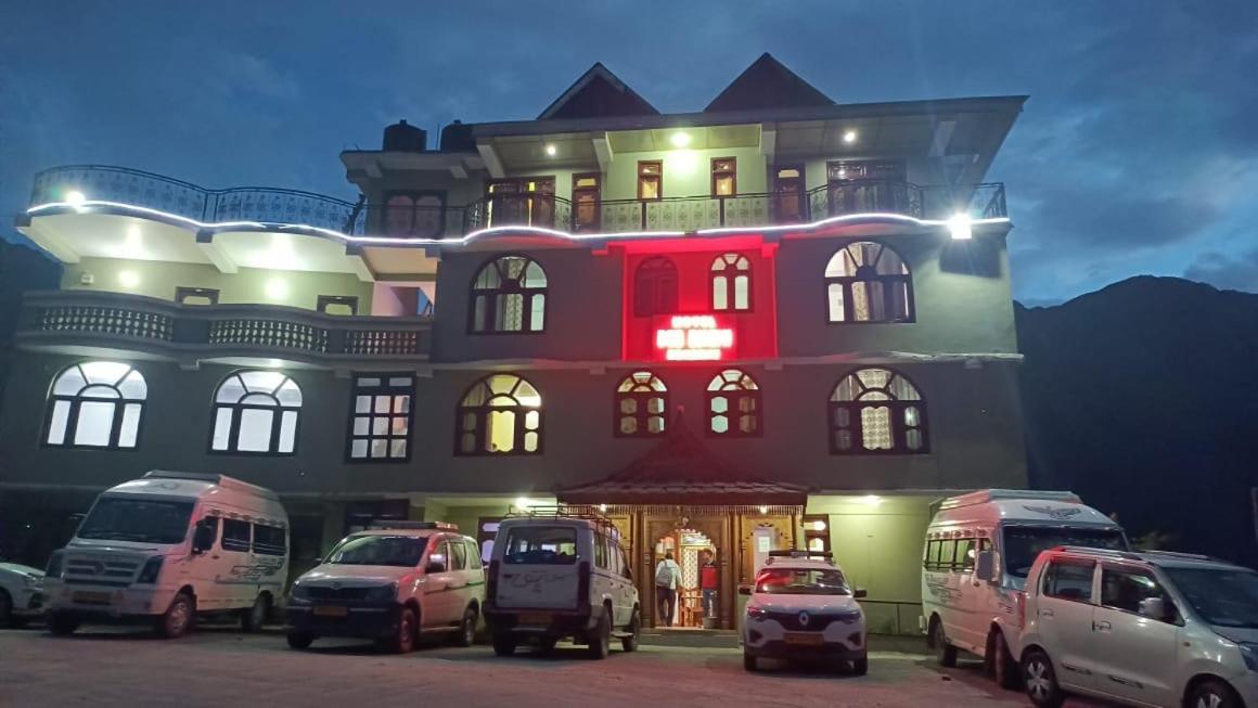 Debbhumi Regency Hotell Sāngla Exteriör bild